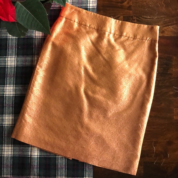 J. Crew Dresses & Skirts - J. Crew Gold metallic silk skirt size 6P